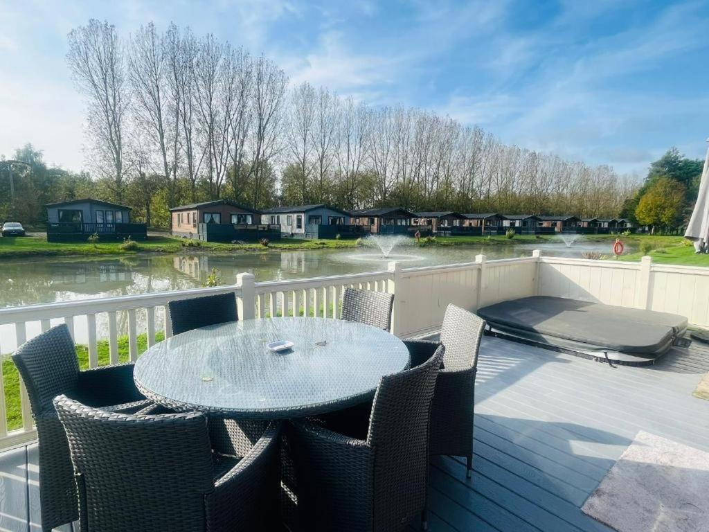 Rosie'S Rest With Hot Tub Villa Barmby on the Moor Luaran gambar