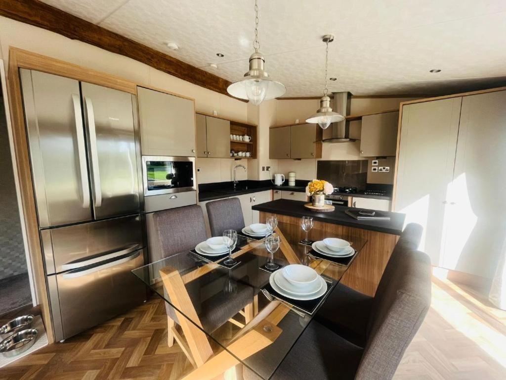 Rosie'S Rest With Hot Tub Villa Barmby on the Moor Luaran gambar