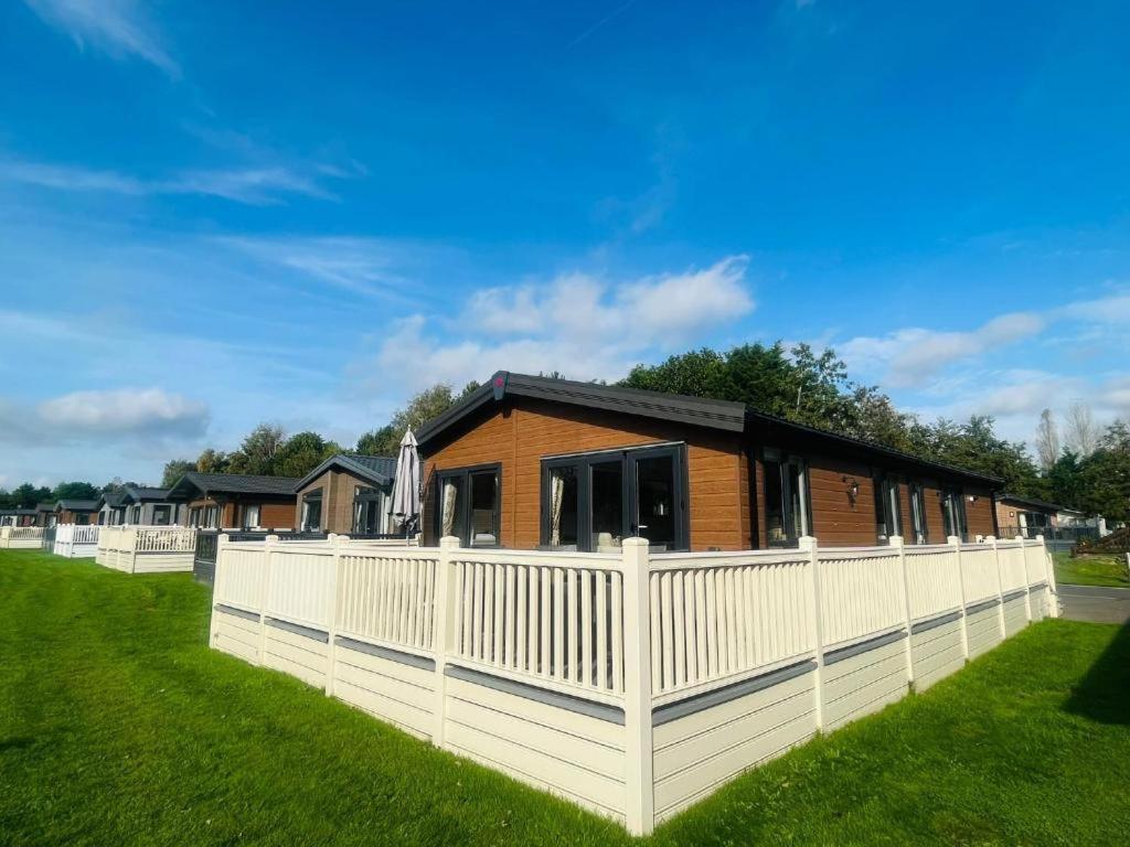 Rosie'S Rest With Hot Tub Villa Barmby on the Moor Luaran gambar
